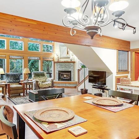 Buckhead Cabin Marrowstone エクステリア 写真