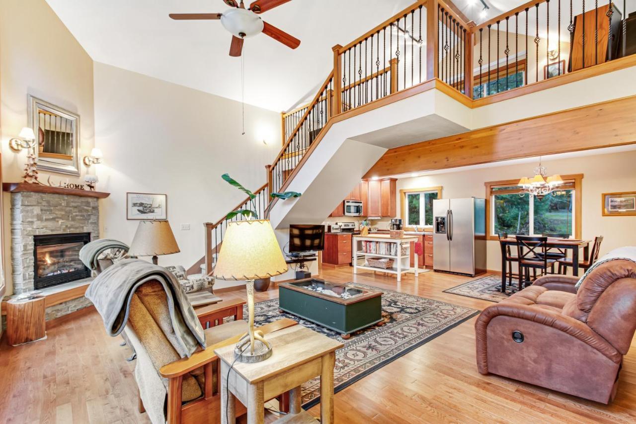 Buckhead Cabin Marrowstone エクステリア 写真